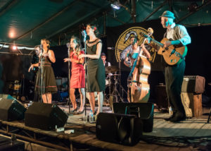 ANNULÉ Little Boxon'g - Vintage Vocal Swing @ Espace Aimé Moron