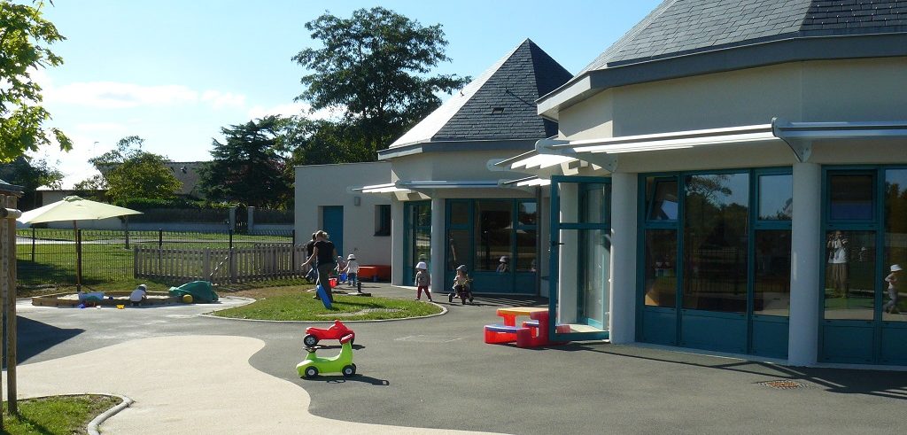 Maison de l'enfance Chapeauy pointu